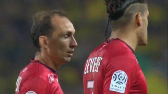 FC Nantes - EA Guingamp (1-0) - Résumé - (FCN - EAG) / 2015-16 смотреть онлайн