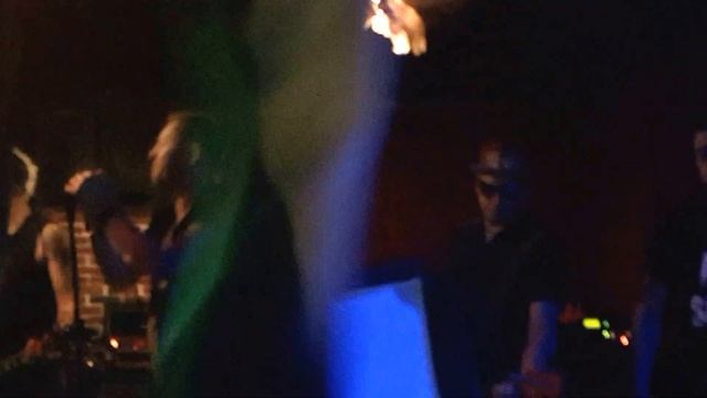 Элизиум 100% Хит смотреть онлайн