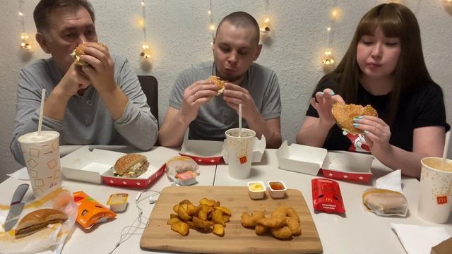 МУКБАНГ МАКДОНАЛЬДС | MUKBANG MACDONALD'S смотреть онлайн