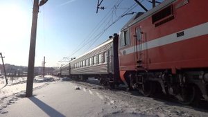 Электровоз ЭП2К-063 с поездом №399С Анапа - Томск