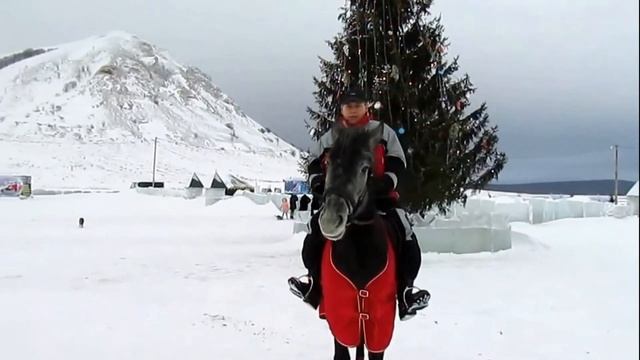 Слабых оно разрушает