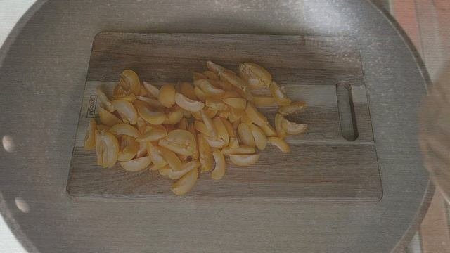 Курица с АБРИКОСАМИ, вкусно и сочно.