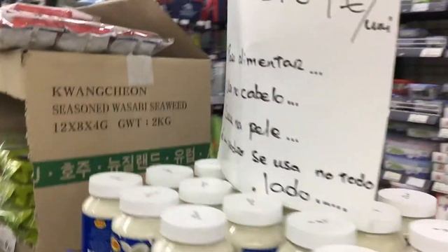 Китайский магазинчик в центре Лиссабона смотреть онлайн