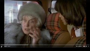 Extrait du film "Boum" (1980) avec l`explication de la signification du verbe SORTIR