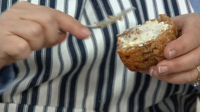 Jimmy the Baker (12) or (24) 5.25 oz. Scratch Baked Muffin Sampler on QVC смотреть онлайн