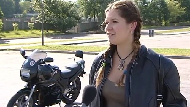 Девушка и мотоцикл /  Girl And Motorcycle