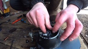 Течь масло из под крышки сцепления, Как заменить сальник сцепления