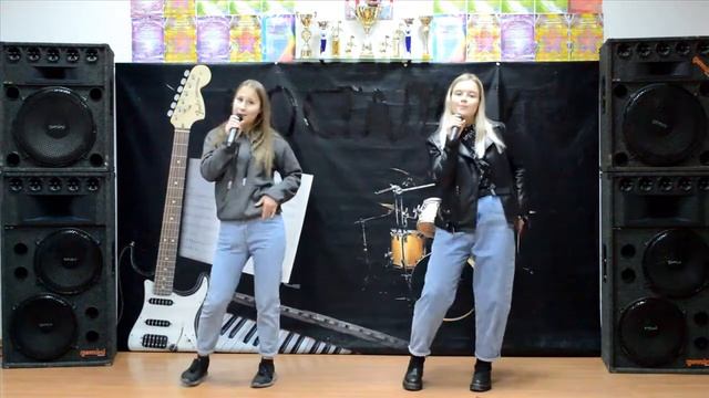 ,, Под утро ,, - Полина Сердюкова и Александра Киреева смотреть онлайн