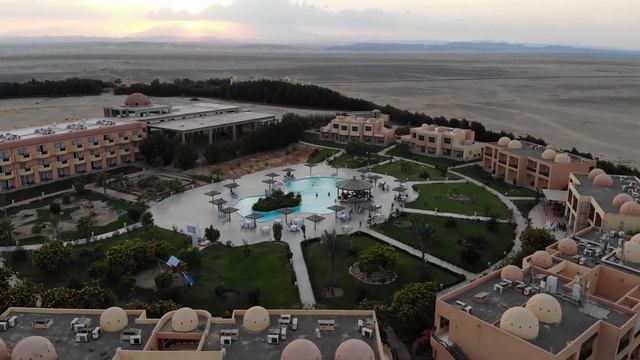 Bird view of Wadi Lahmy Azur Resort Berenice Marsa Alam смотреть онлайн