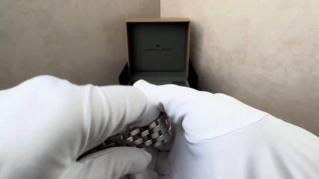 Hamilton Jazzmaster Power Reserve Auto (42mm, Black, Bracelet) H32635131 смотреть онлайн