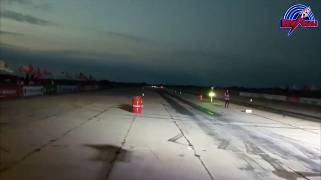 Тюнингованная копейка разрывает крутые тачки