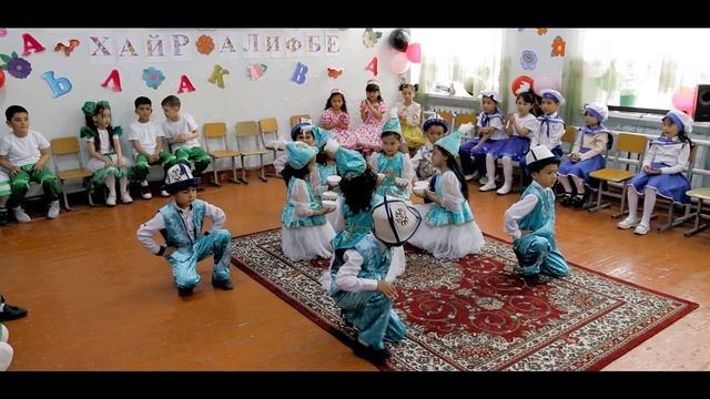 средняя общеобразовательная школа №8 г Жалал Абад Прощай азбука 1в класс смотреть онлайн