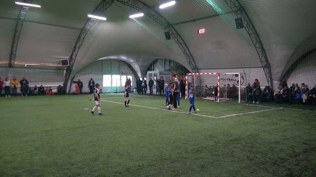 Чертаново Девочки - Сатурн смотреть онлайн