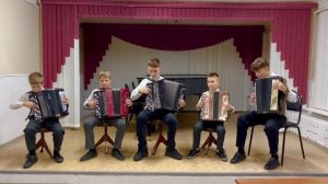 Ансамбль баянистов. Р.н.п "Как у наших у ворот" 
#баян #народнаямузыка #баянисты #ансамбль