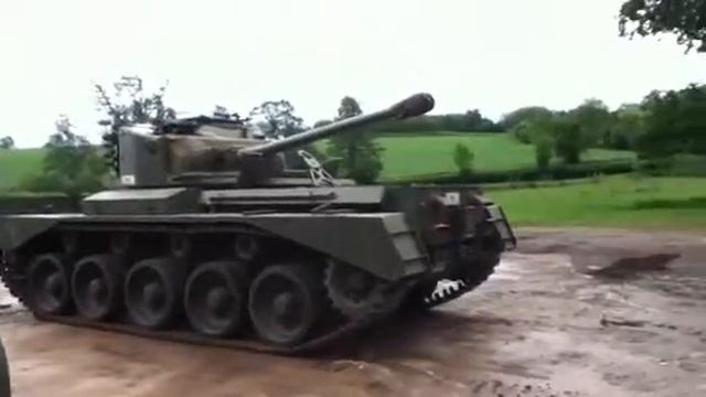 Comet Tank смотреть онлайн