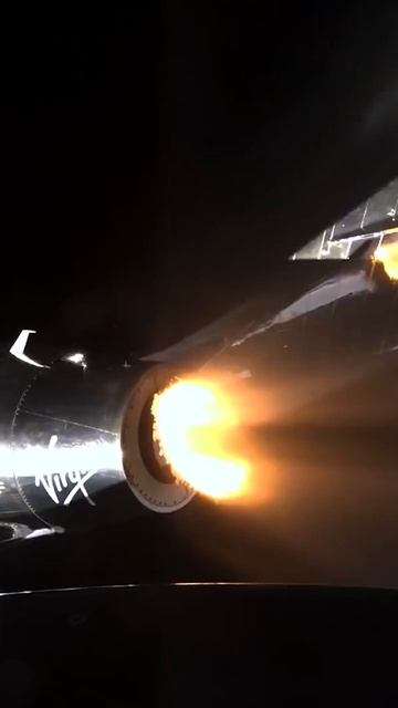 Первый полёт Бренсона в космос #космос #технологии #virgin смотреть онлайн
