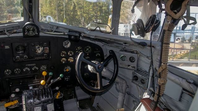 Самолет Ли-2 DC-3