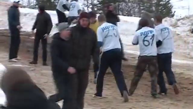 Russian football hooligans fights - Snake firm Zenit vs Yaroslavka CSKA смотреть онлайн