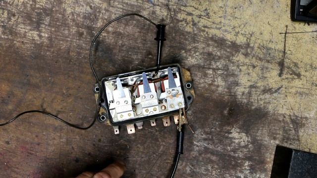 Lucas 12 volt regulator testing, repair and theory of operation смотреть онлайн