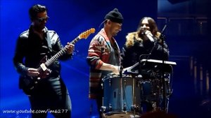30 Seconds to Mars - Bright Lights (sound check) London O2 23 Nov '13