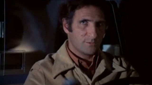 Taxi - Help From Above смотреть онлайн