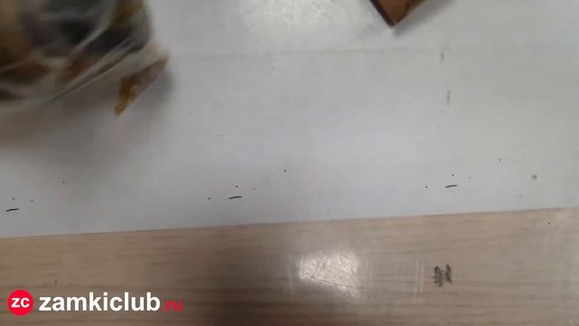 Завертка с ключом Vantage BK-K01 AB бронза смотреть онлайн