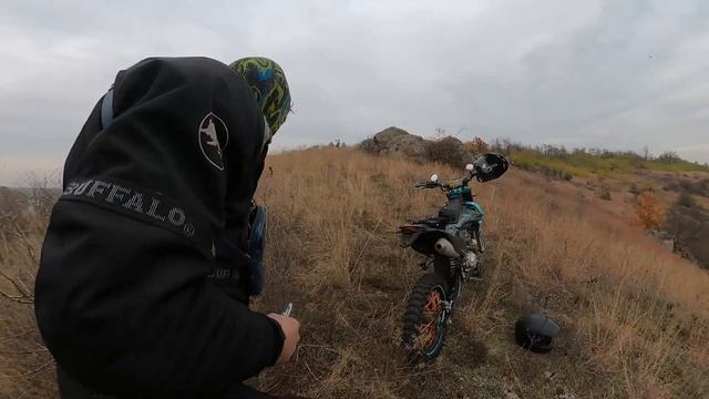 Лишнее отпало само?! Kovi 250 Advance. Покатушка с Tricker-ом смотреть онлайн