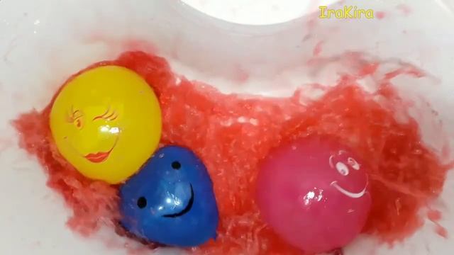 Лопаем воздушные шарики🎈🎈🎈 с водой! Учим цвета🌈🎨✨ на русском языке! смотреть онлайн