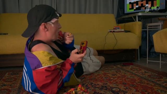 НЛО 2 (2011) смотреть онлайн