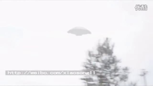 В Китае засняли посадку НЛО и живого пришельца видео очевидцев 2018 HD UFO смотреть онлайн