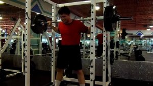 Ramon squats 1.5x BW 11 times