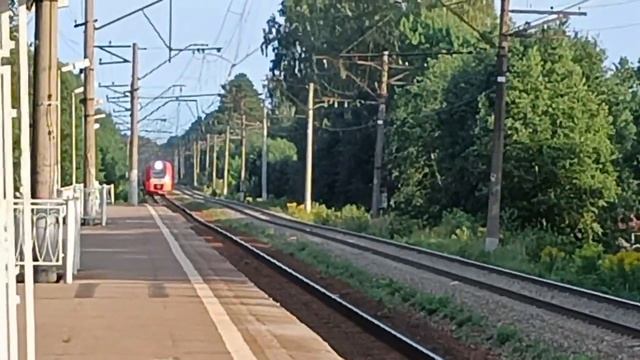 ЭС2Г–233 проследует Пл. 54 км смотреть онлайн