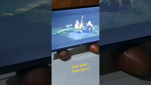 Как правильно смотреть концерты в Латинской Америке ! Русская смекалка #2 #концерт #манго #смекалка