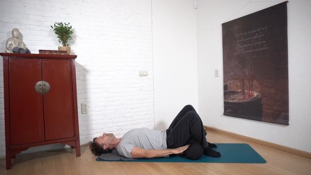 Ochtend Yoga voor Beginners 25 min  YOGA MET MARCO LAGAS