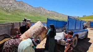 roof of the village house.  Temmorth is satisfied with the result of choosing the type of roof
