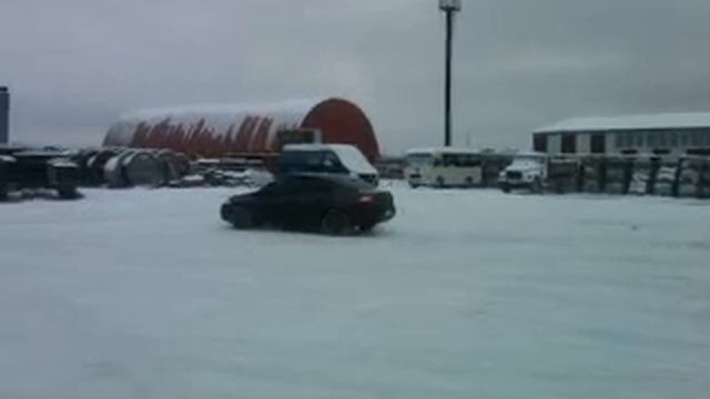 Полицейский разворот.mp4 смотреть онлайн