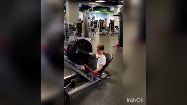 жим ногами 200кг.атлет 16лет#тренировканог смотреть онлайн