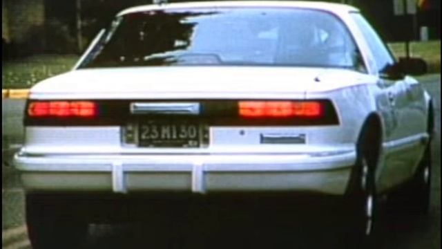 MW 1986 Spy Shots The Buick Reatta and Oldsmobile Toronado | Retro Review смотреть онлайн