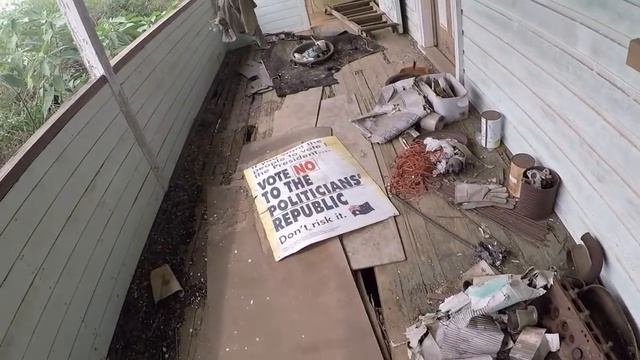 Abandoned : house of widowed bride and wedding crystal смотреть онлайн