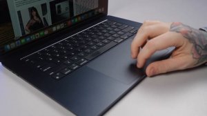 MacBook Air 15" — топовый ноутбук или деньги на ветер? История о том, ПОЧЕМУ Я КУПИЛ гаджет от Appl
