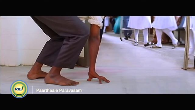Samuthirakani gets treatment from Vivek  Paarthale Paravasam  Comedy  Madhavan  Raj Digital TV