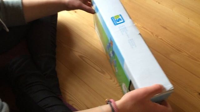 Spielzeugkiste unboxing