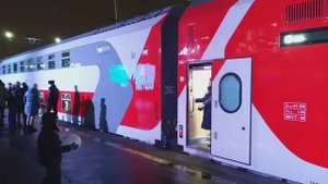 Фирменный поезд "Сура" стал двухэтажным