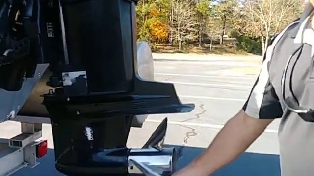 Mercury outboard engine height set back and prop size смотреть онлайн