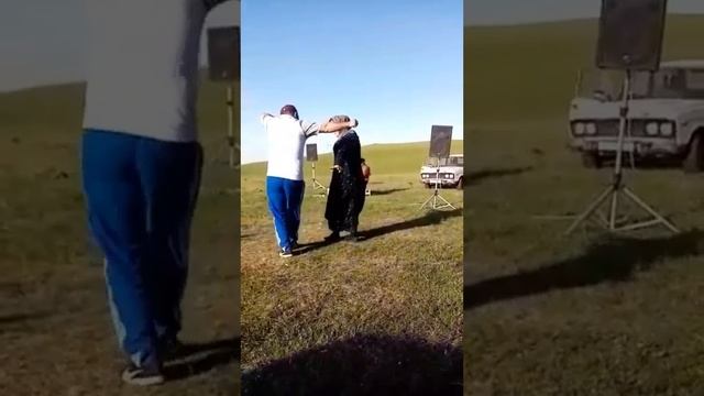 Горцы отдыхают и танцуют смотреть онлайн