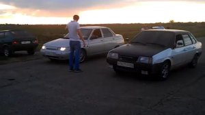 Гонка ВАЗ 2110 vs ВАЗ 21099