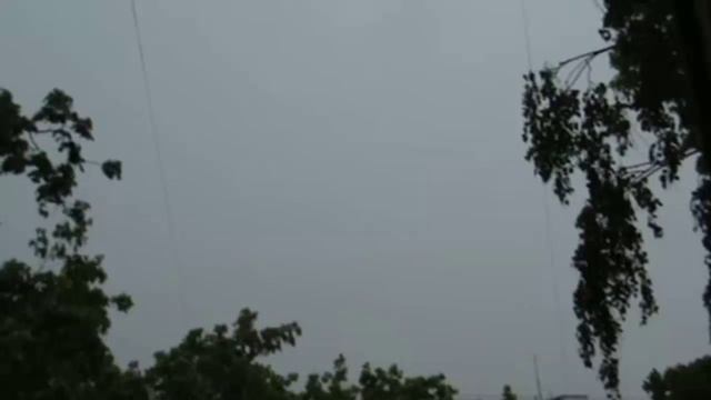 НЛО заряжается от молнии 22 мая 2015 смотреть онлайн