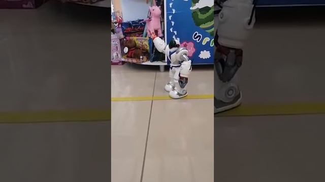 Робот. Планета игрушек смотреть онлайн