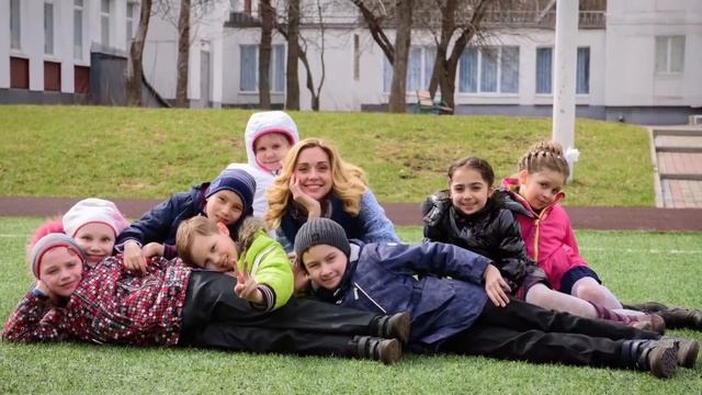 Виктория Валерьевна Клюшникова, молодые педагоги школы 1449 смотреть онлайн