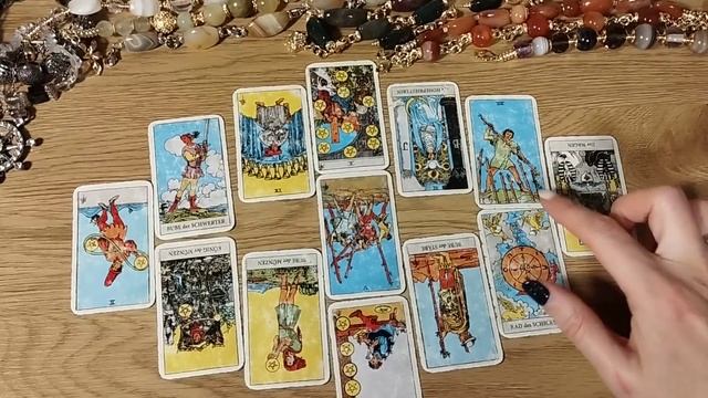 ТАРО ПРОГНОЗ для РЫБ на ДЕКАБРЬ 2023 г:  удачный месяц в вопросах любви, творчества или детей смотреть онлайн